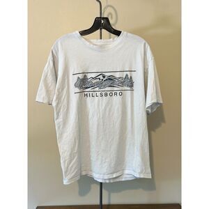 Vintage Oregon Hillsboro Graphic T-Shirt    8591